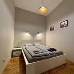 Przytulne Mieszkania Na Wynajem * Cracovia