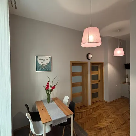 Przytulne Mieszkania Na Wynajem * Kraków